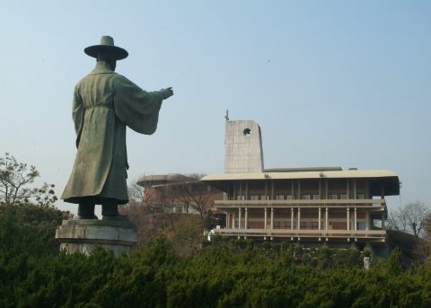 Музей Корейских Католических Мучеников (한국천주교 순교자박물관)