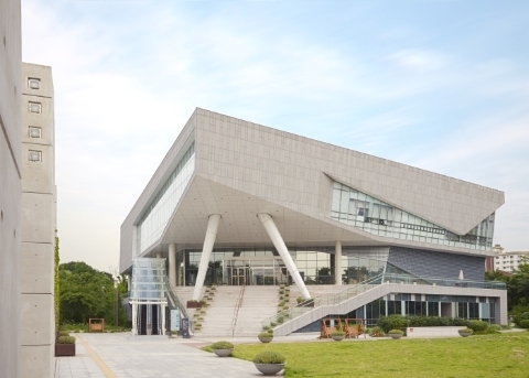 Национальный музей Хангыля (National Hangeul Museum) 